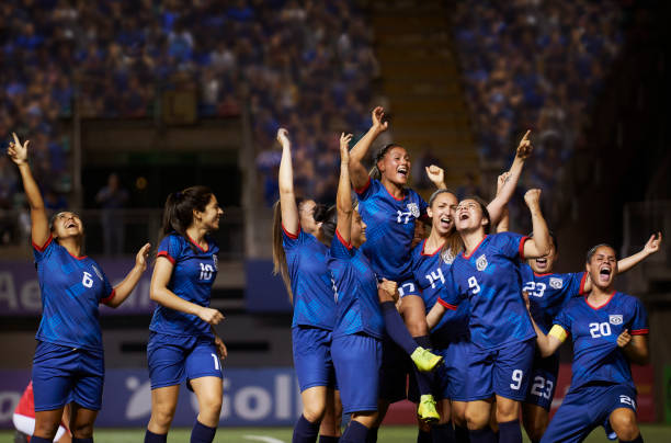 利用明星自 利用明星自