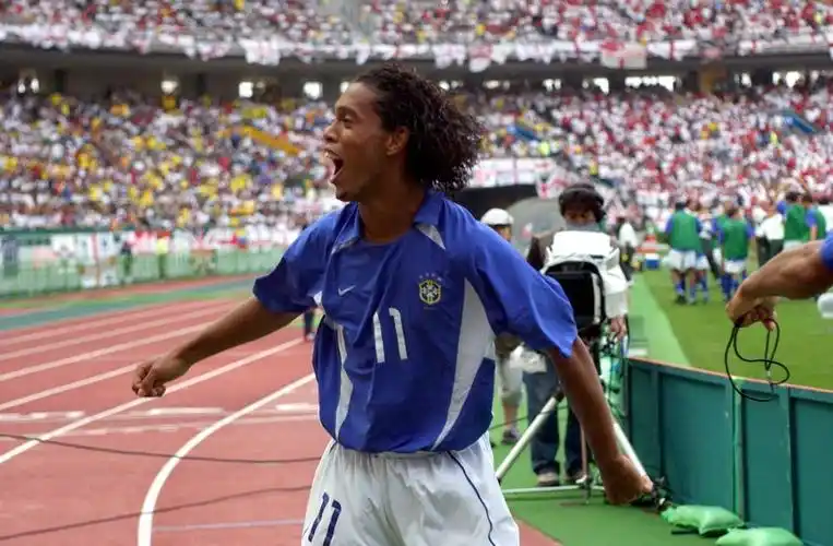 更是每个俱 更是每个俱